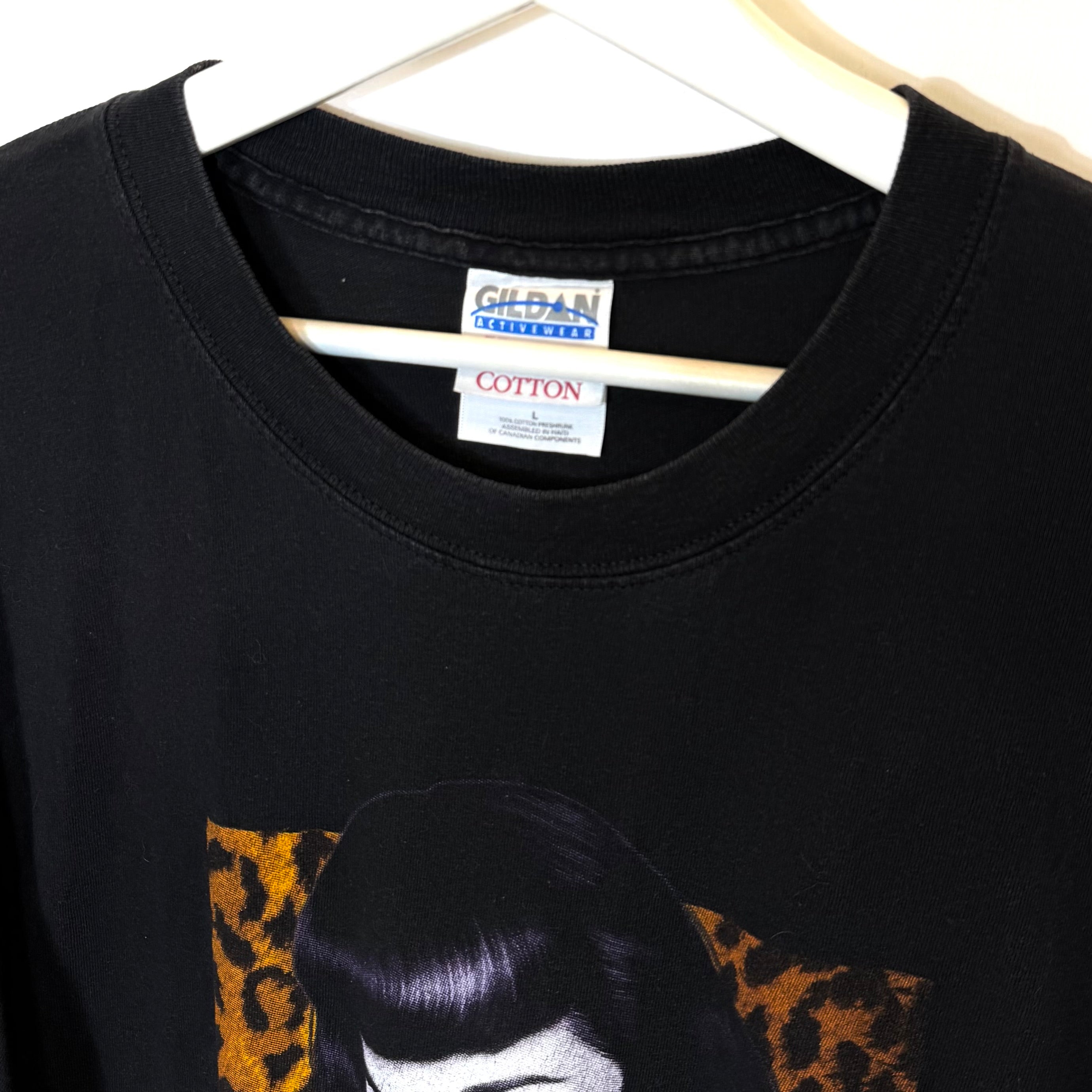 T-Shirt Gildan Grafica Vintage [L]
