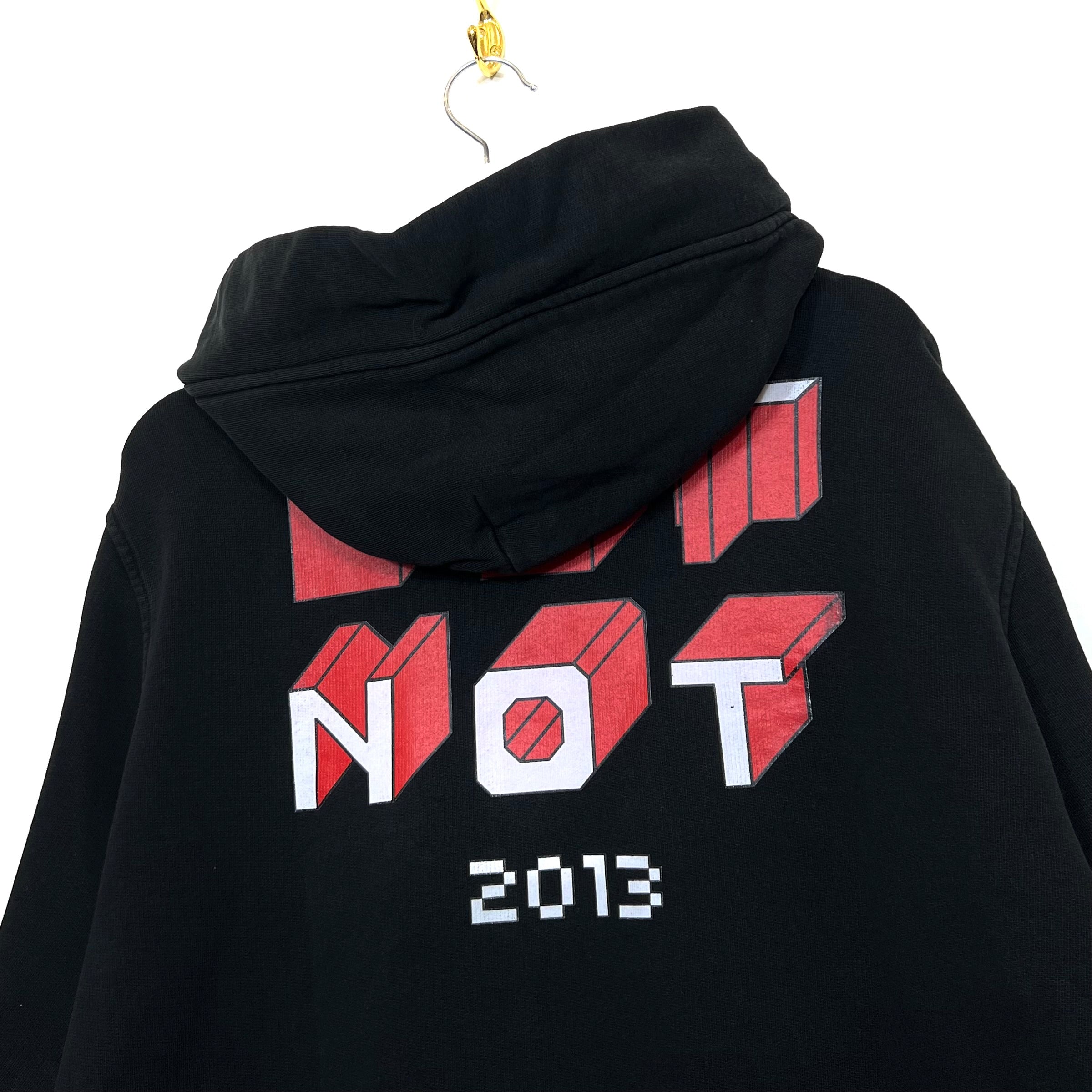 Felpa Grafica Butnot [XL]