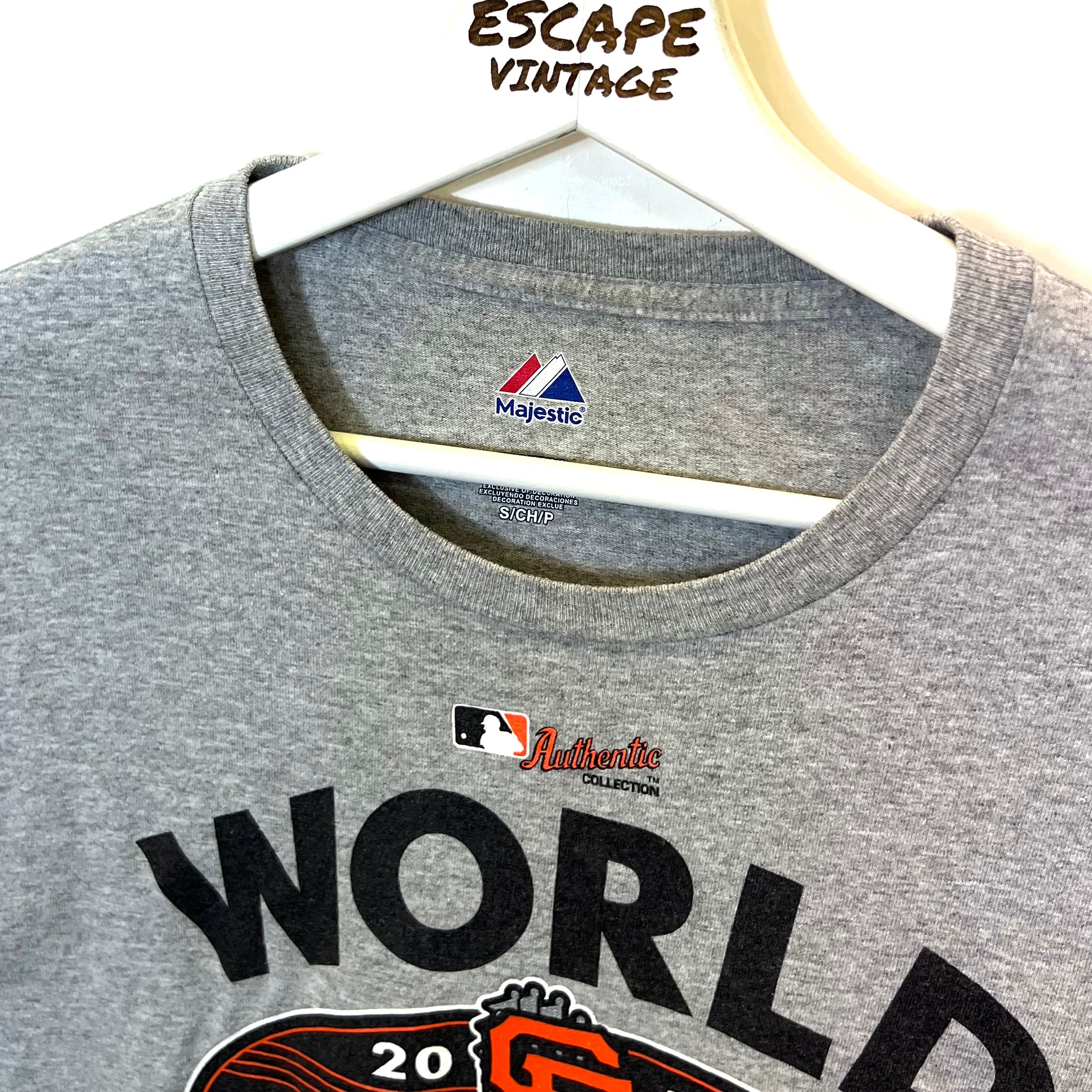 T-Shirt Majestic MLB Maniche Lunghe Vintage [S]