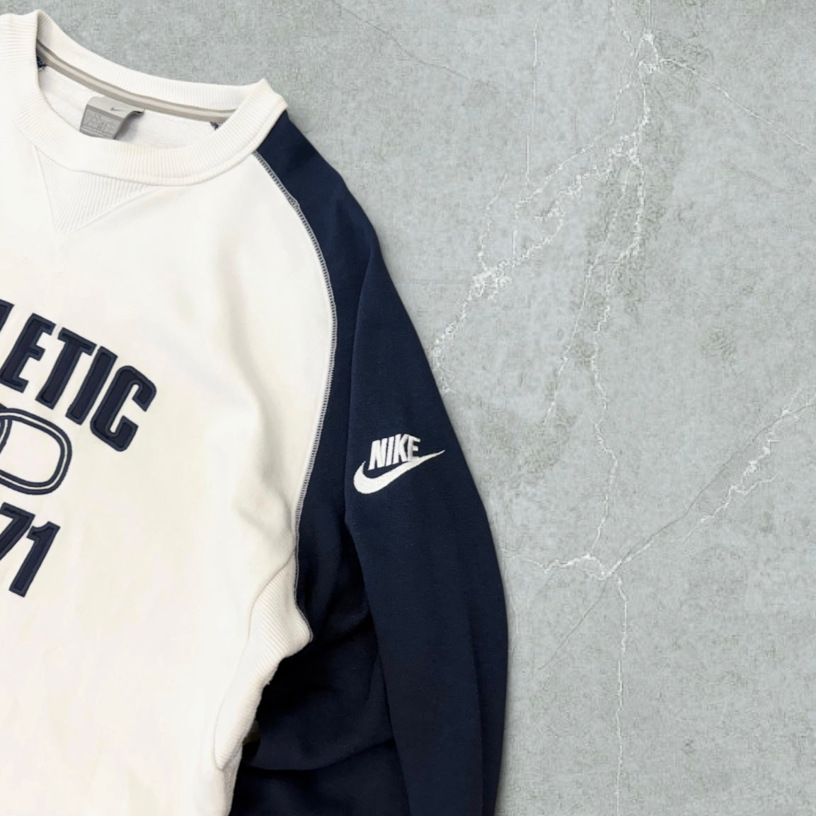 00s Felpa Nike Vintage [L]
