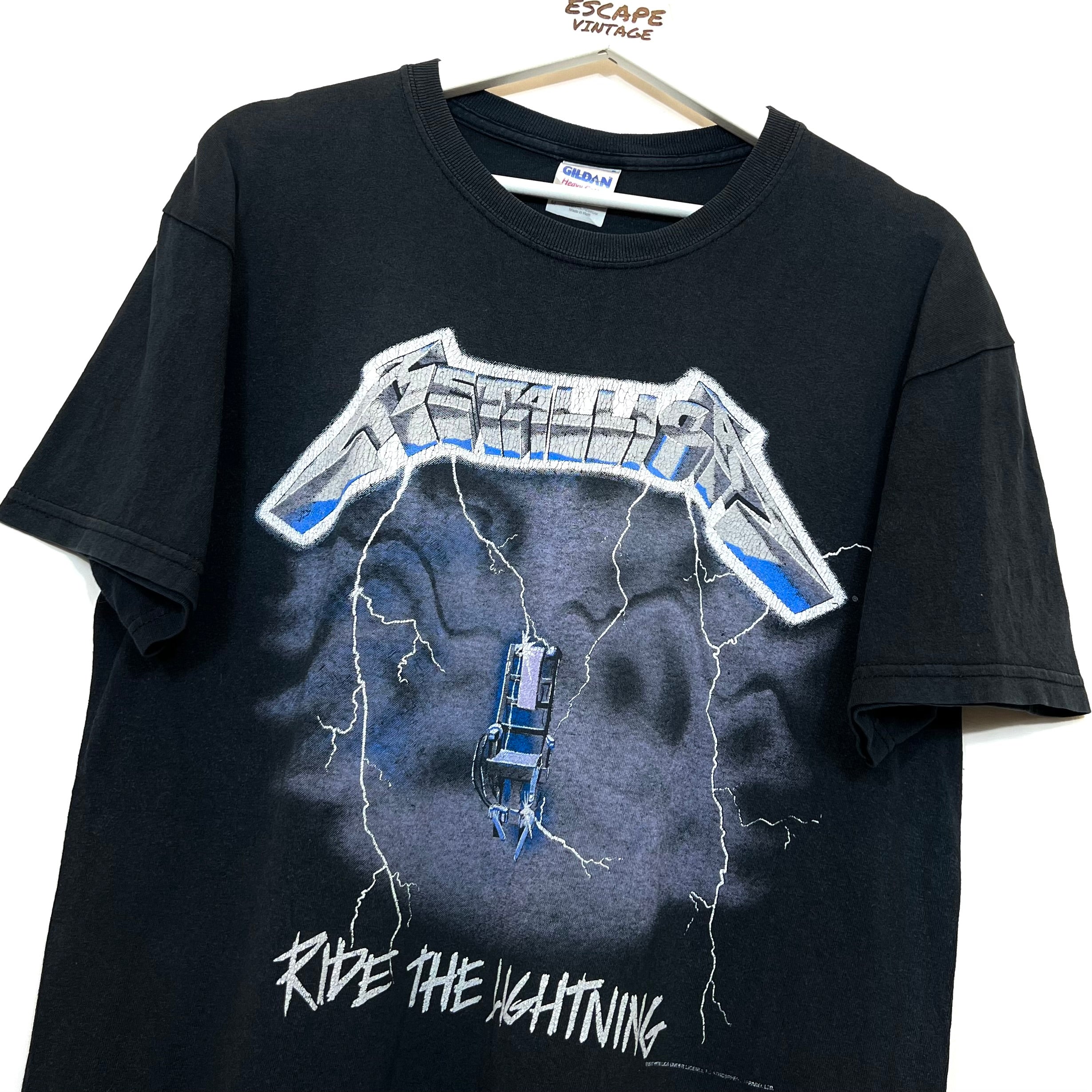 T-Shirt Grafica Metallica Vintage [M]
